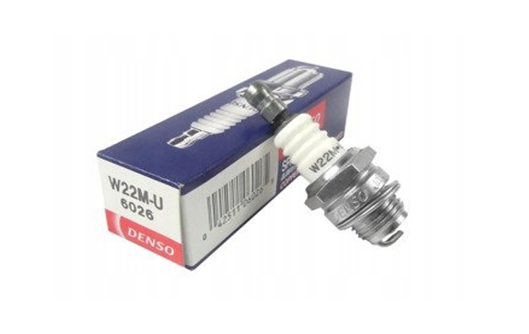 Свеча зажигания для кусторезов Hitachi CG27EAS DENSO