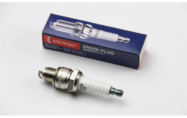 Свеча зажигания Toyama TC3,6/T4/T5